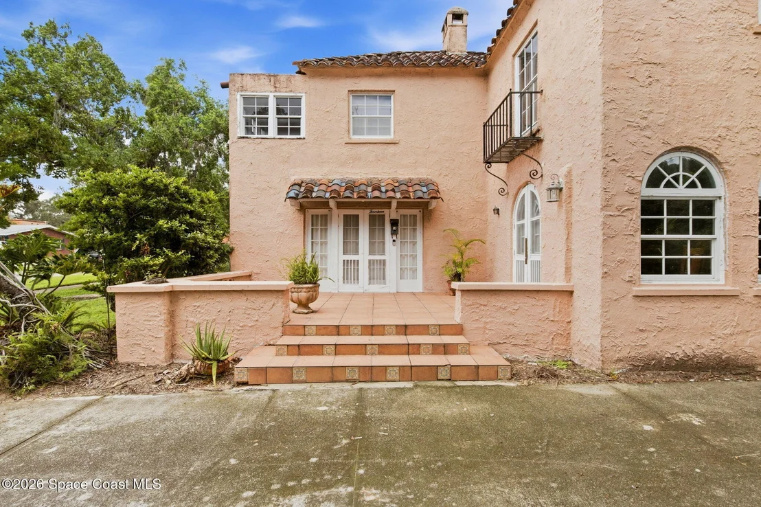 Photo of 14 Valencia Road
