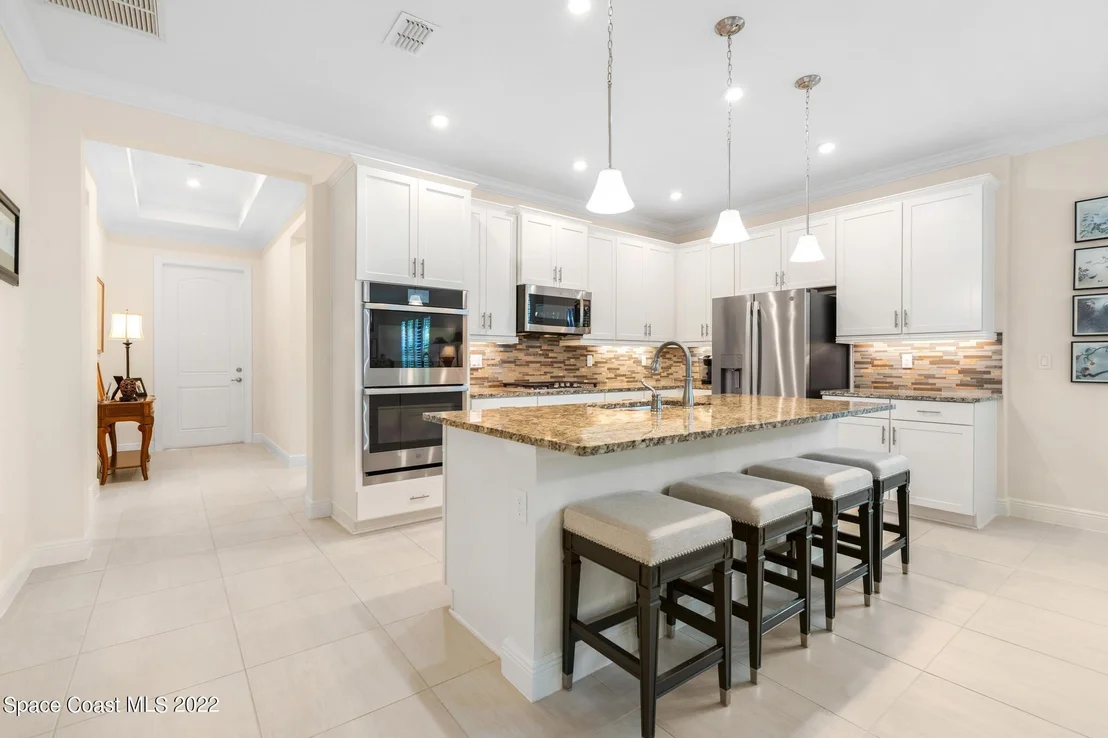 Photo of 1645 Willows Square