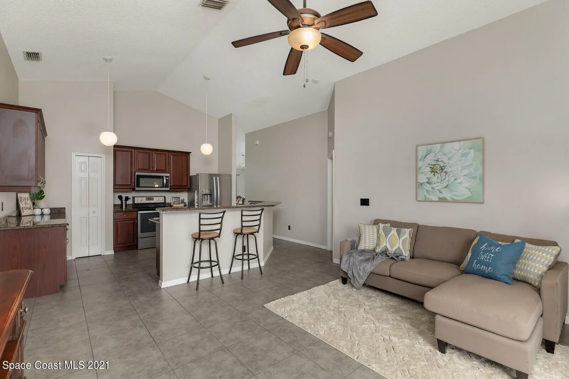 Photo of 1011 Sabal Grove Drive