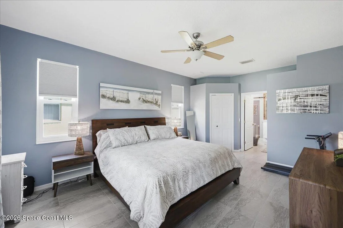 Photo of 4570 Portage Trail