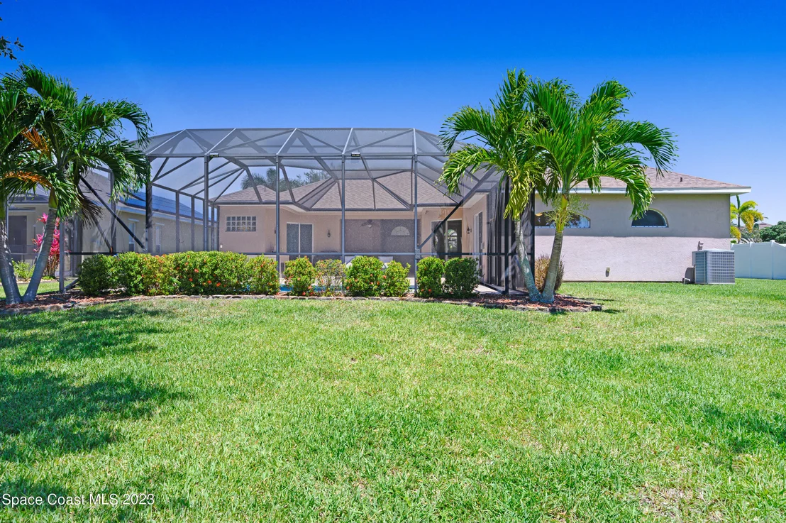 Photo of 3855 Waterford Drive