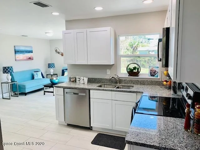 Photo of 2118 Little John Road