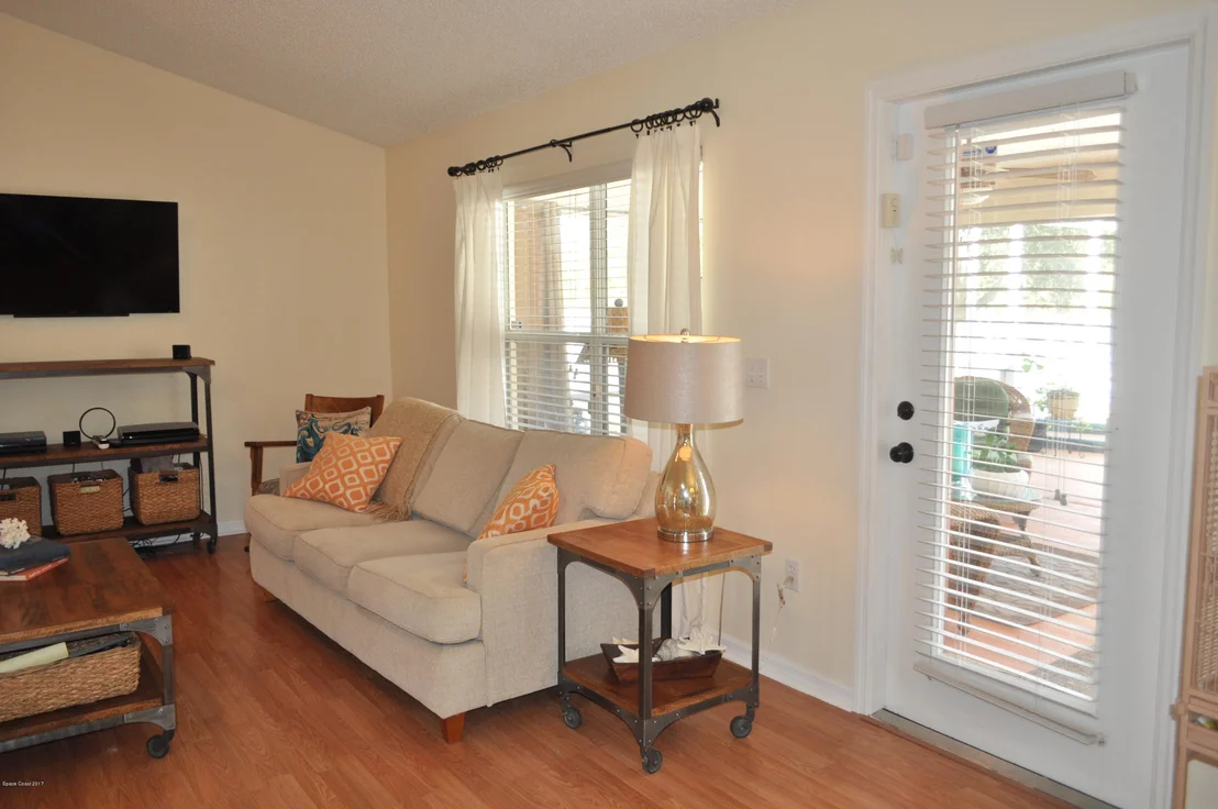 Photo of 1581 Whitman Drive