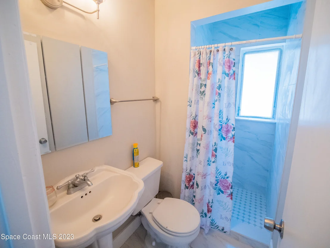 Photo of 116 Virginia Avenue
