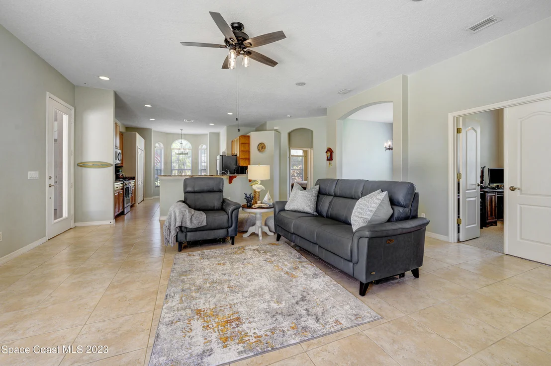 Photo of 3855 Waterford Drive