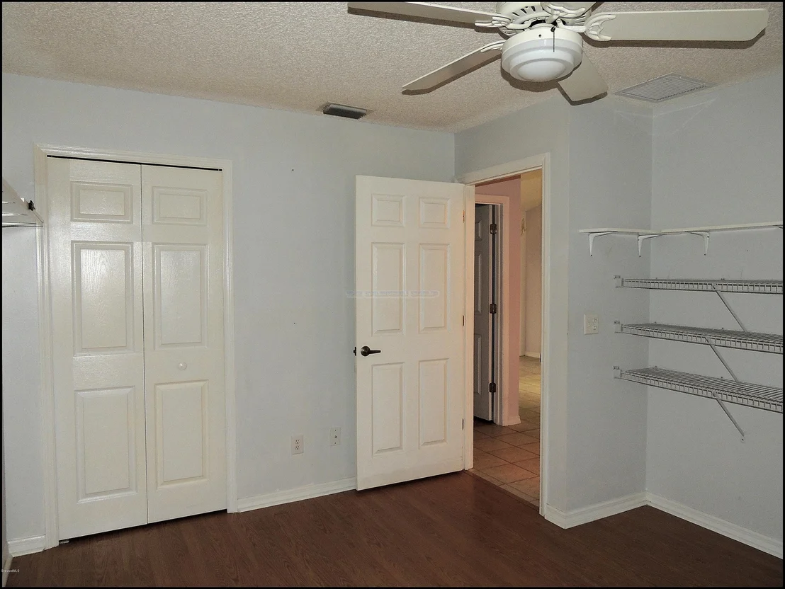 Photo of 970 Tamarind Circle