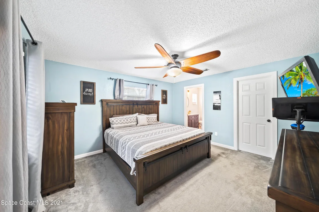 Photo of 2480 Cox Road