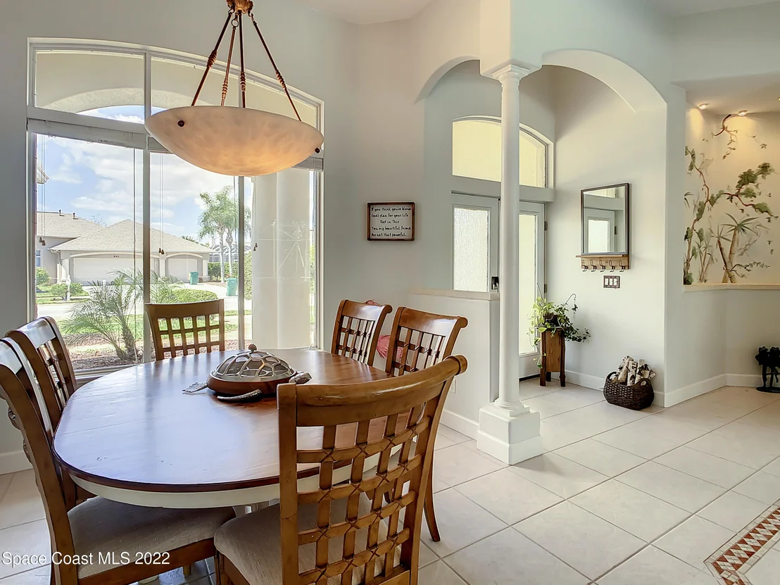 Photo of 862 Thrasher Drive