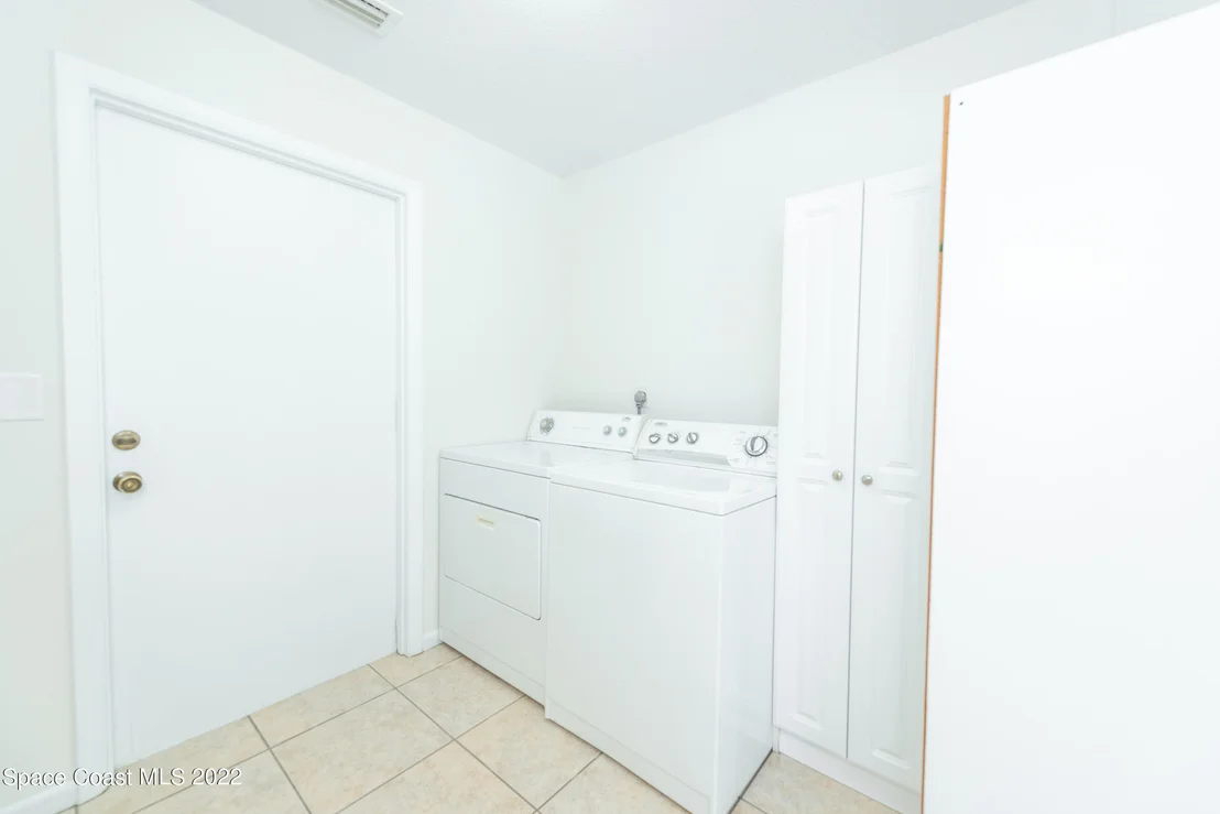 Photo of 2085 Harlock Road