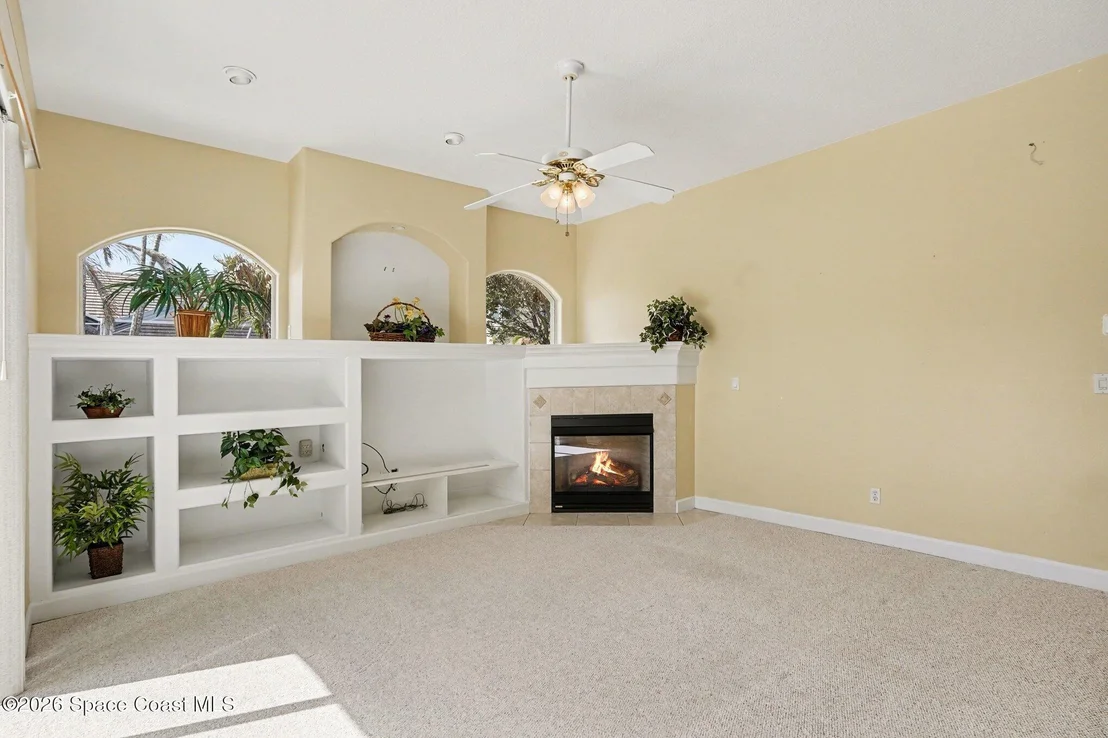 Photo of 333 Flanders Drive