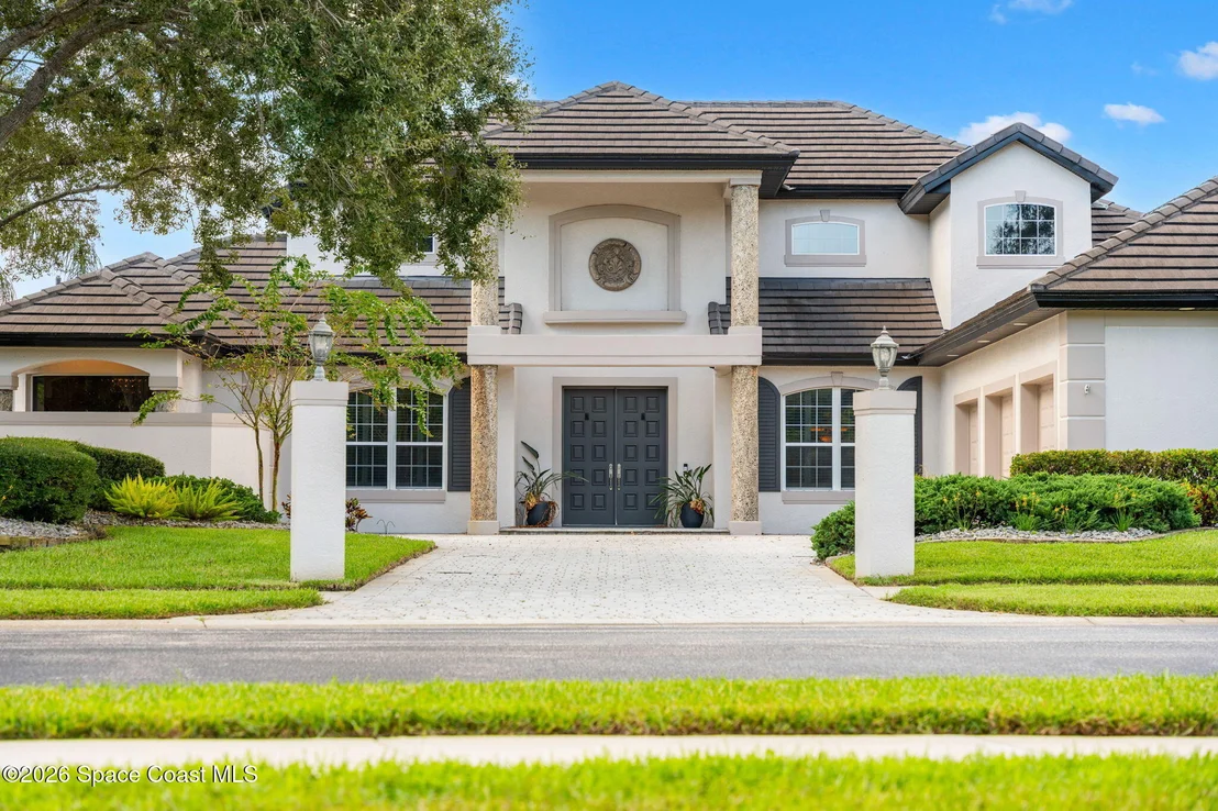 Photo of 804 Chatsworth Drive