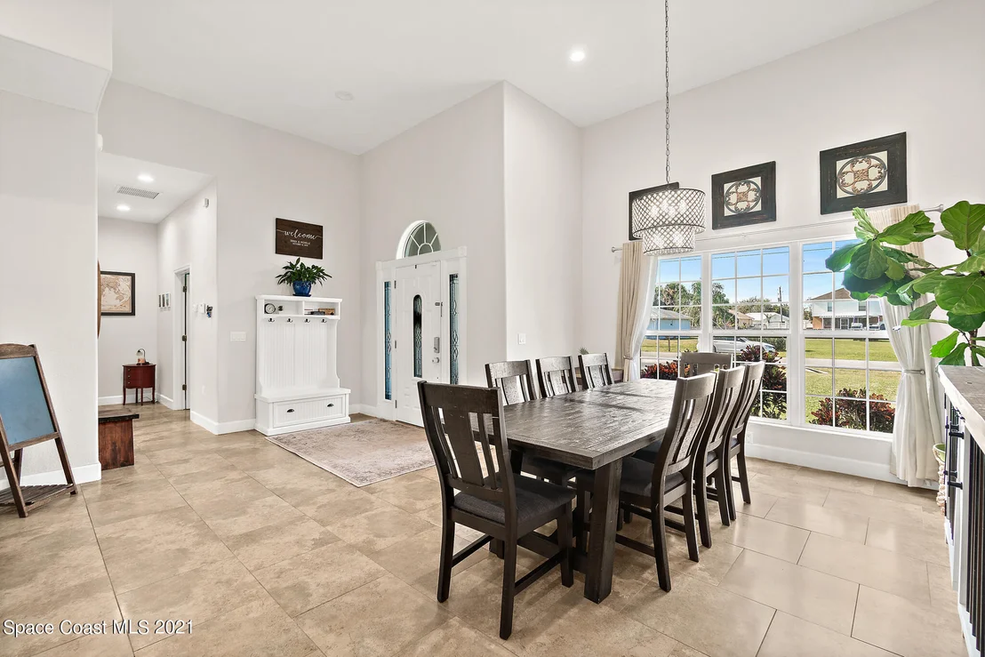 Photo of 6495 Bamboo Avenue