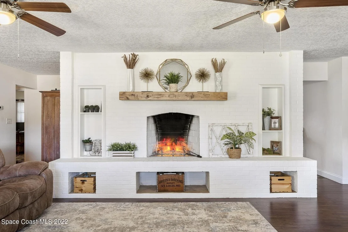 Photo of 1006 Barton Boulevard