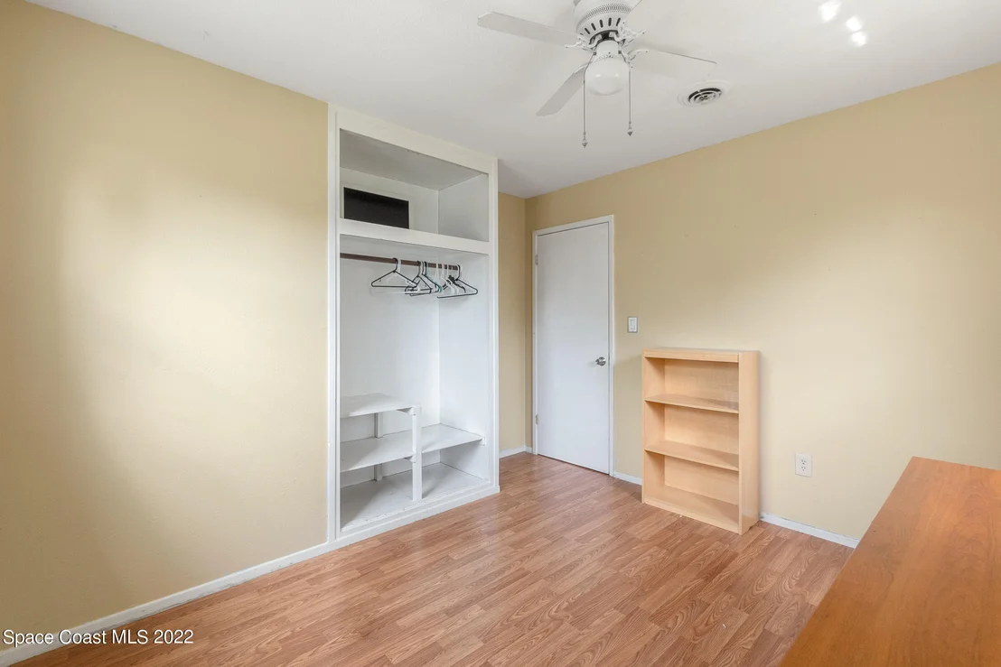 Photo of 4353 Sherwood Boulevard
