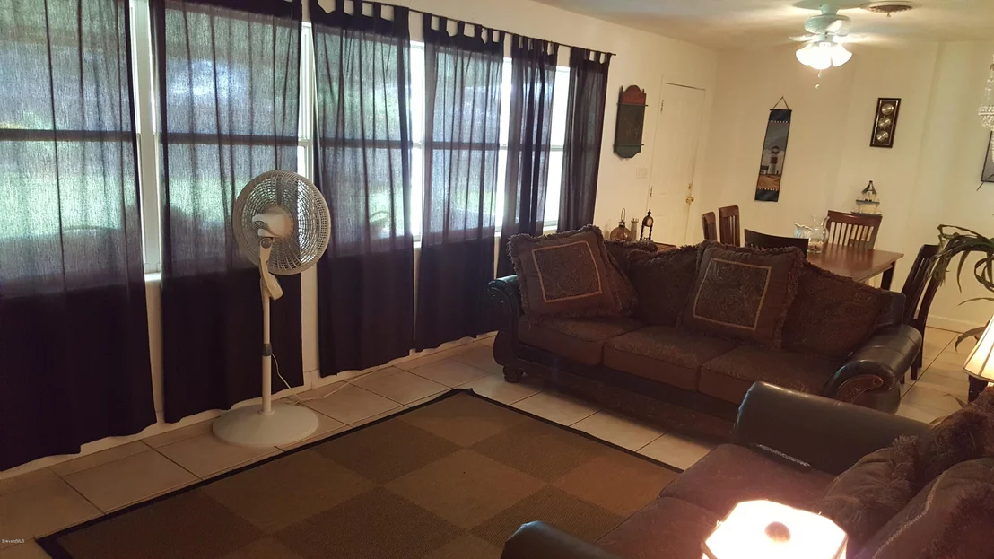 Photo of 702 Bonnie Circle