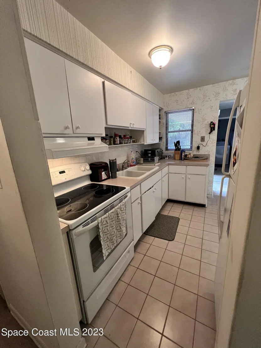 Photo of 612 Teak Drive