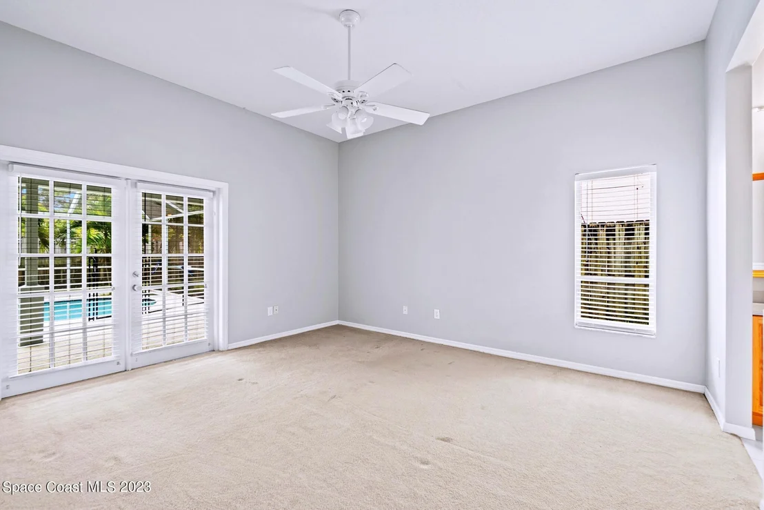 Photo of 921 Osprey Lane