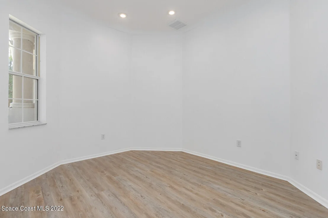 Photo of 2670 Washington Street