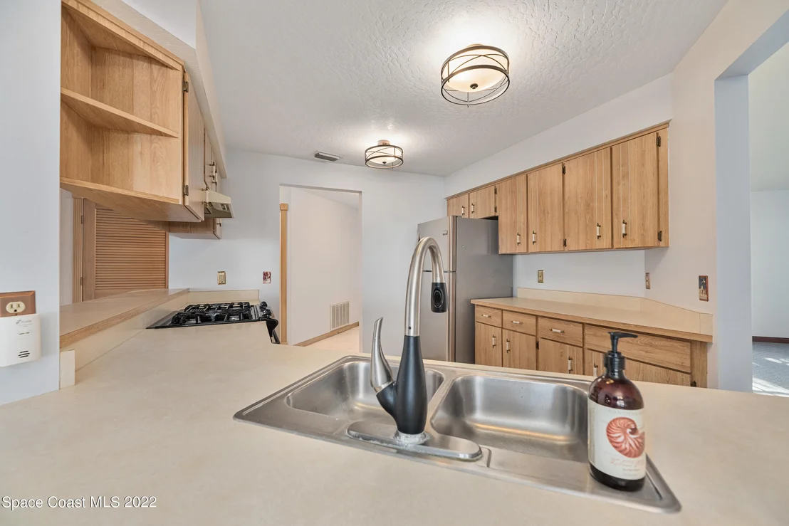 Photo of 4280 Silver Lake Drive