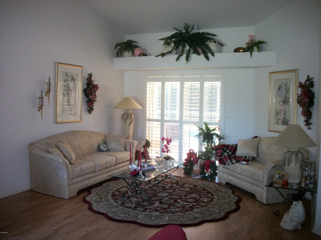 Photo of 875 Shoshone Lane