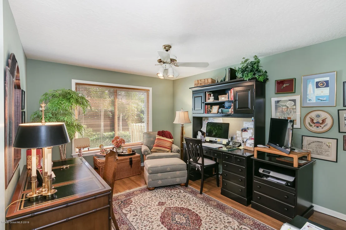 Photo of 610 Rossmoor Circle