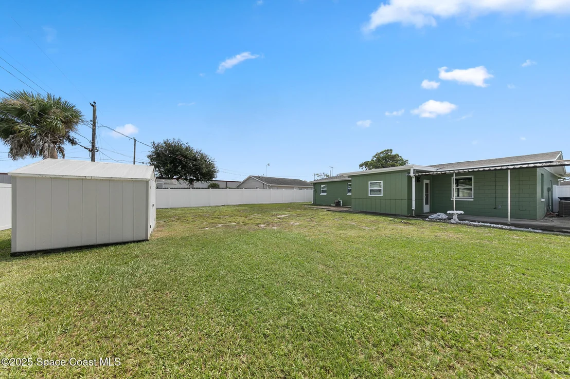 Photo of 350 Maple Place