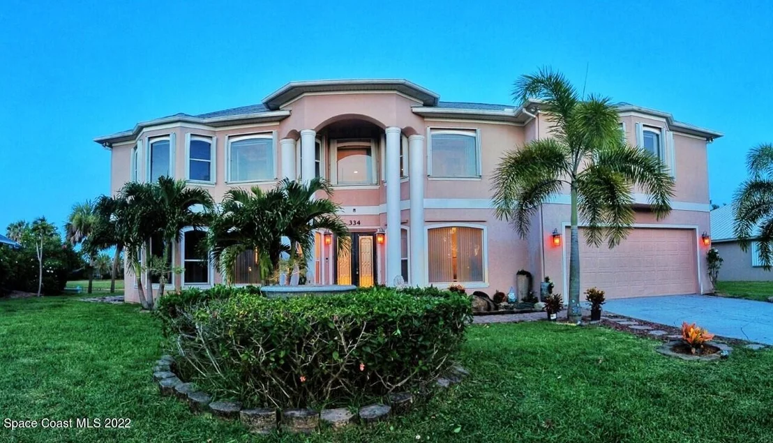 Photo of 334 Island Drive
