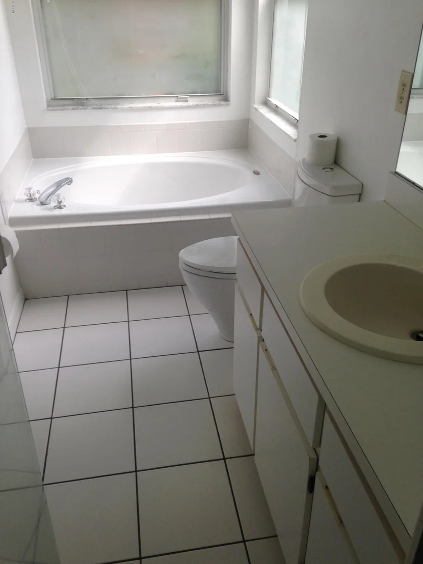 Photo of 1331 California Drive