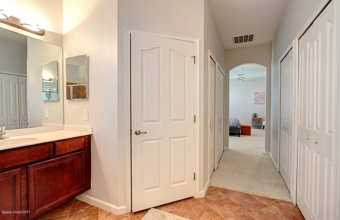 Photo of 6970 Abbeyville Road