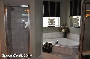 Photo of 1880 Fox Bay Drive E