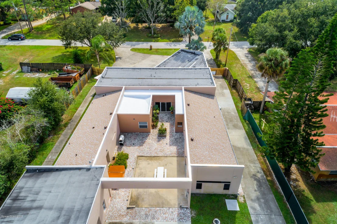 Photo of 8426 Sylvan Drive