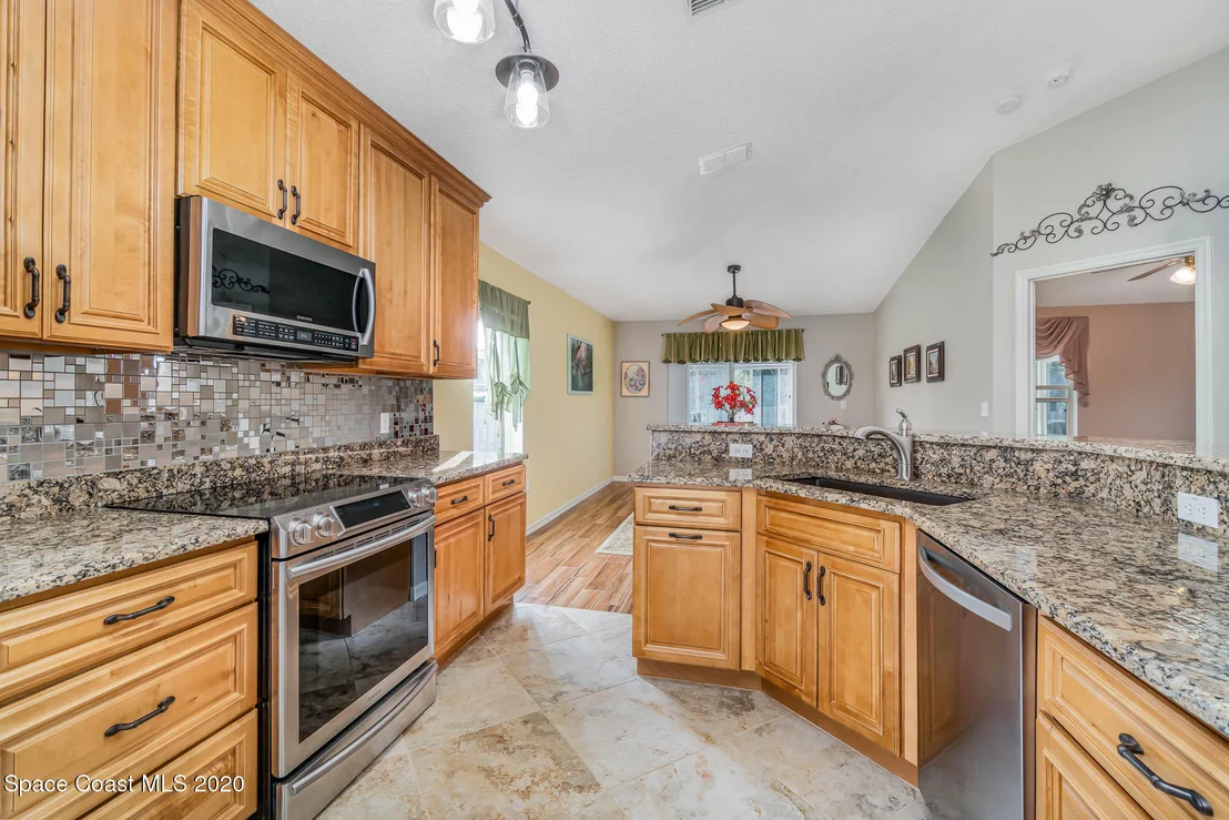 Photo of 2227 Spring Creek Circle NE