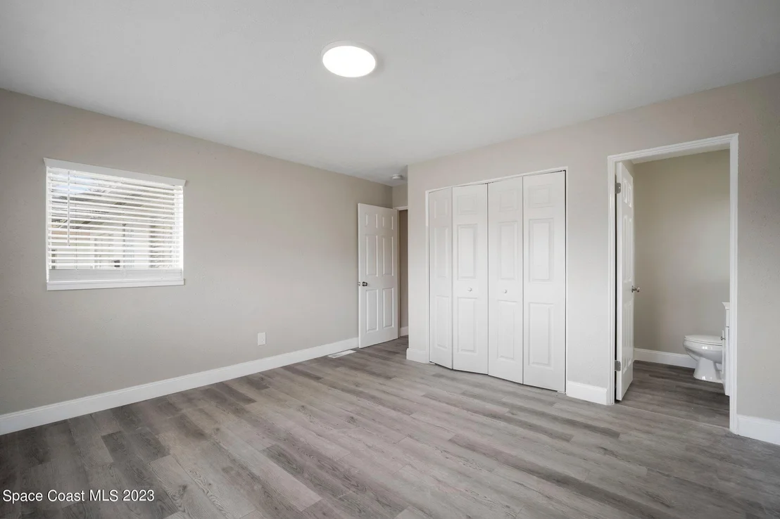 Photo of 1304 Foxboro Drive