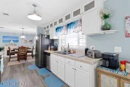 Photo of 701 Lark Drive