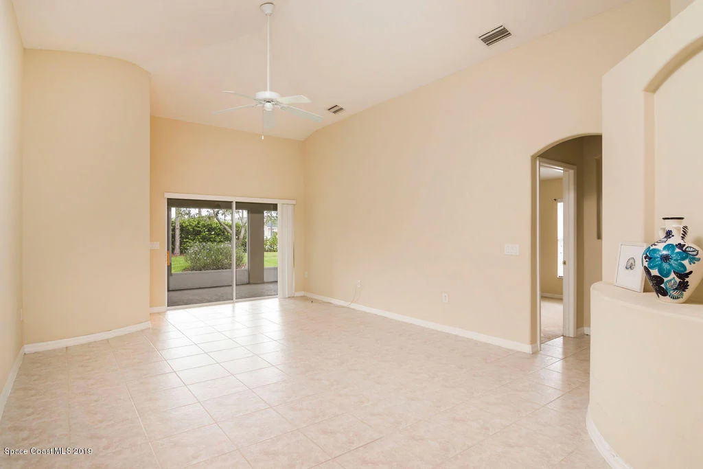 Photo of 7128 Broderick Drive
