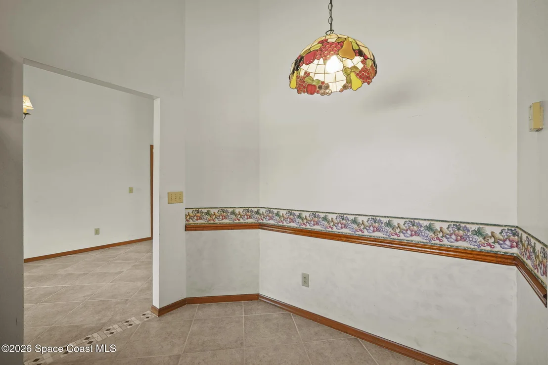 Photo of 1246 Lakeview Drive