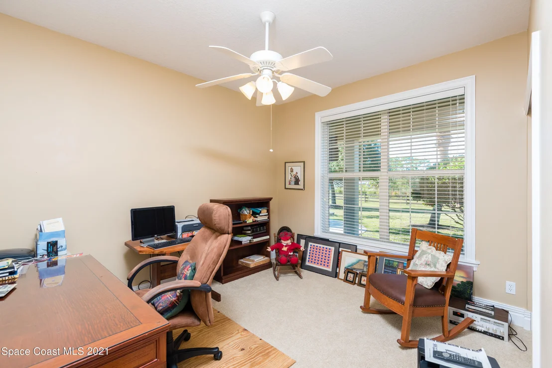 Photo of 4750 Log Cabin Lane