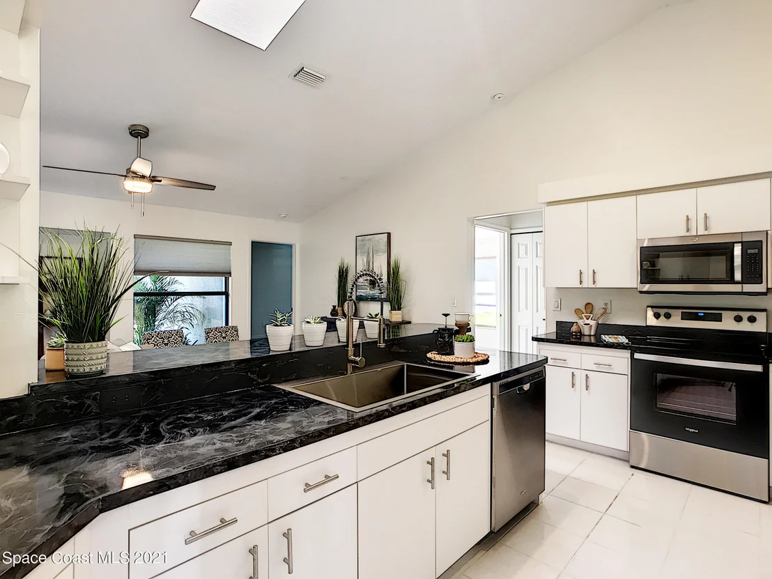 Photo of 1200 Tuckaway Drive