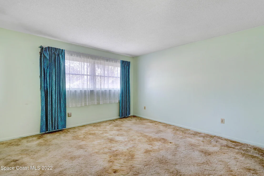 Photo of 773 Angle Street NE