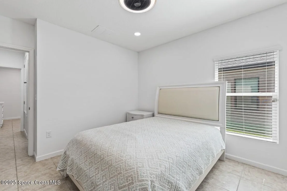 Photo of 1071 Dillard Drive SE