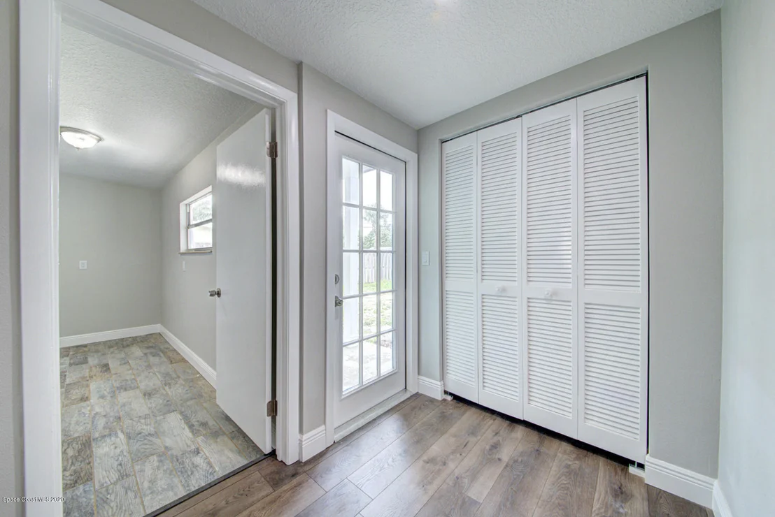Photo of 1114 Seminole Drive