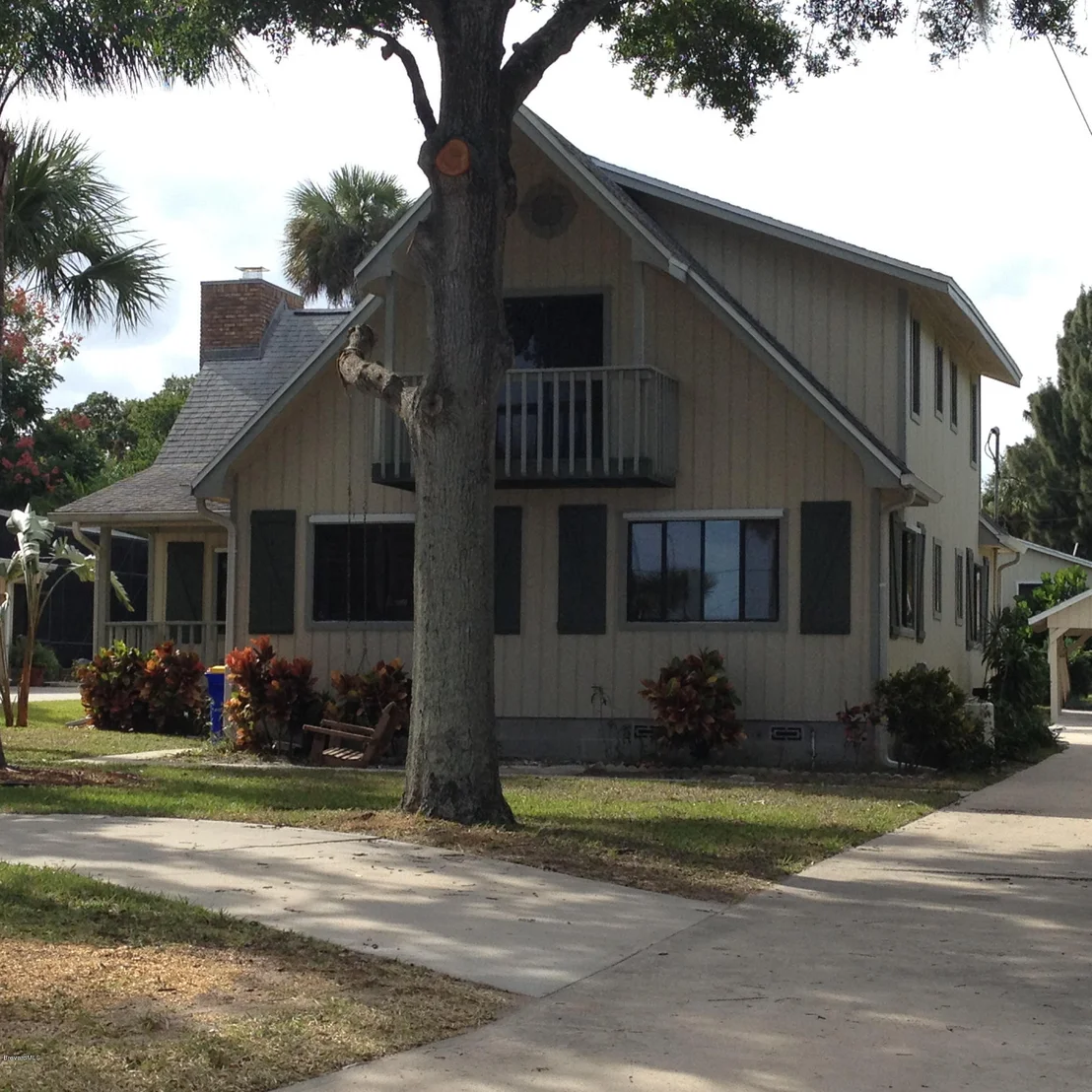 Photo of 525 Rockledge Drive
