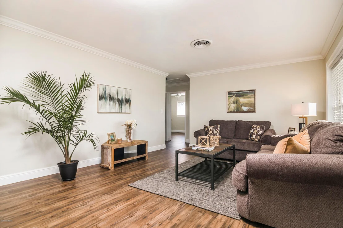 Photo of 141 SE 3rd Street