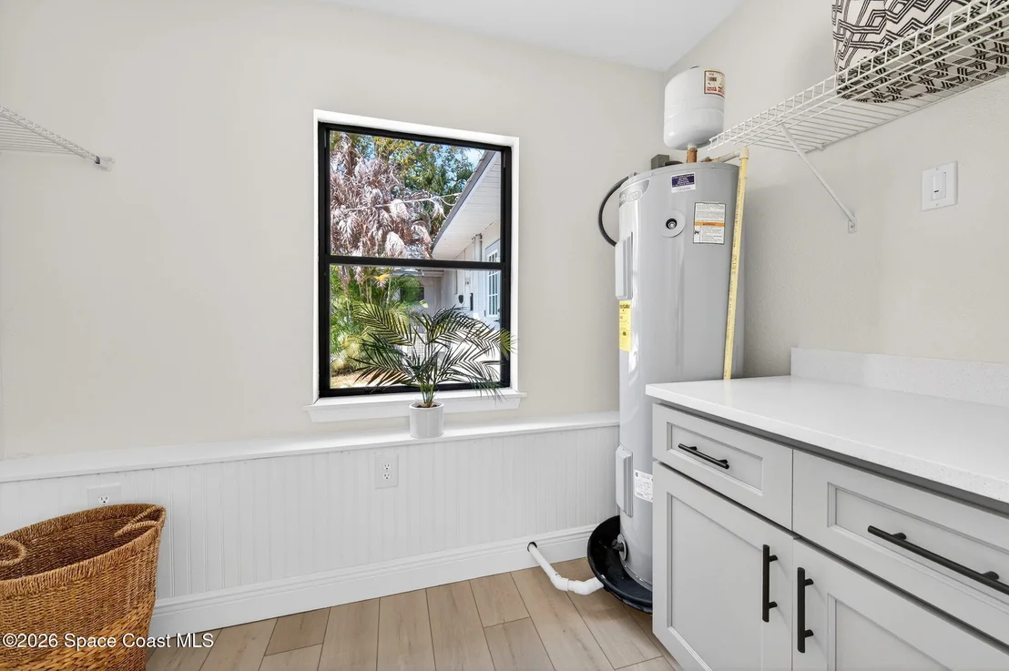 Photo of 7486 Livingstone Lane