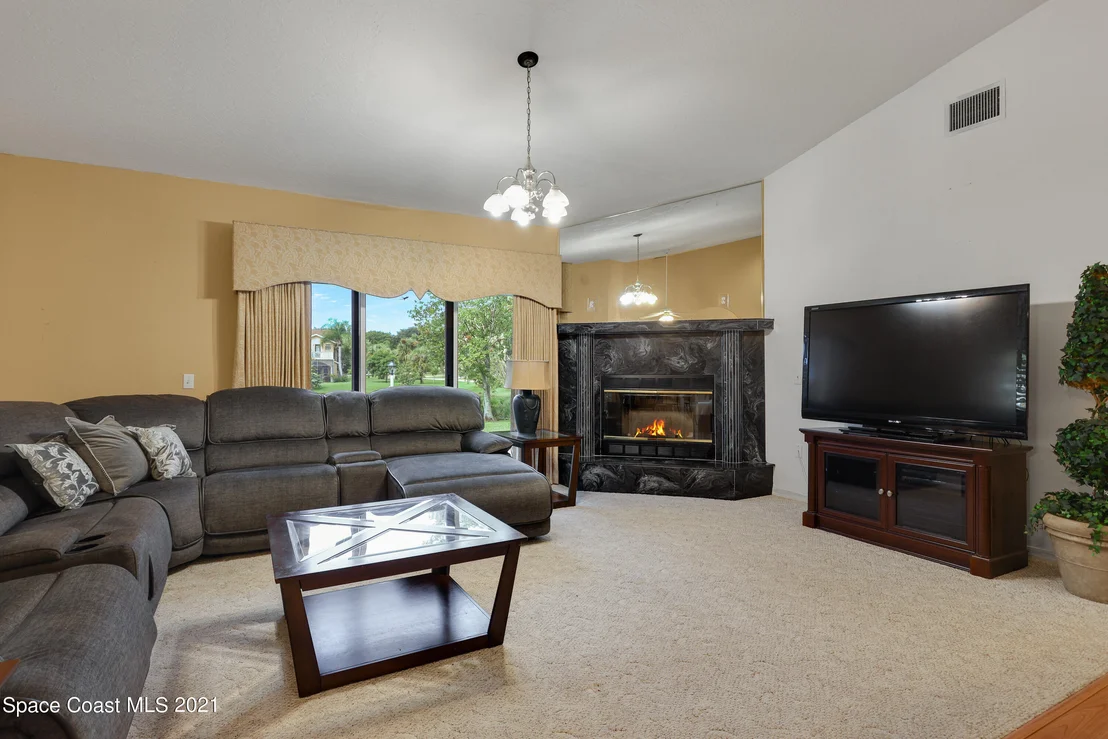 Photo of 1225 Salmonberry Place