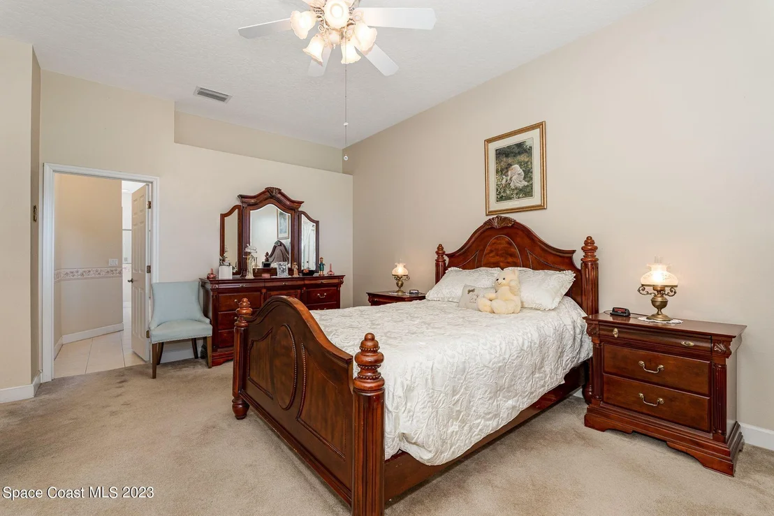 Photo of 1940 Windbrook Drive