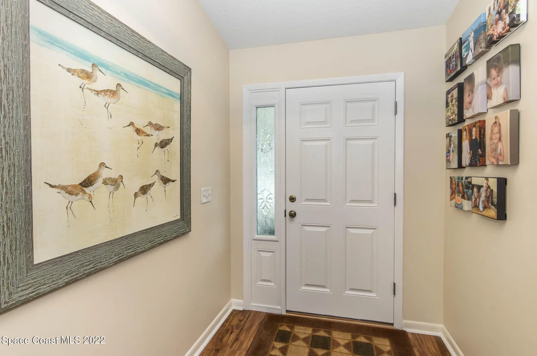 Photo of 1607 Frontier Drive