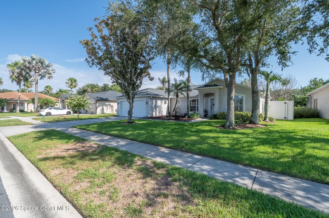 Photo of 883 Del Mar Circle