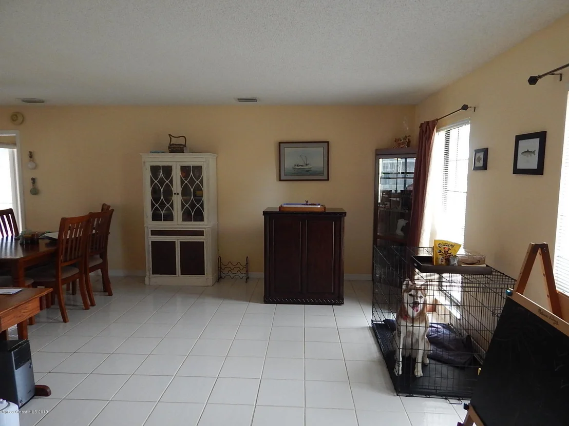 Photo of 2587 Kingdom Avenue