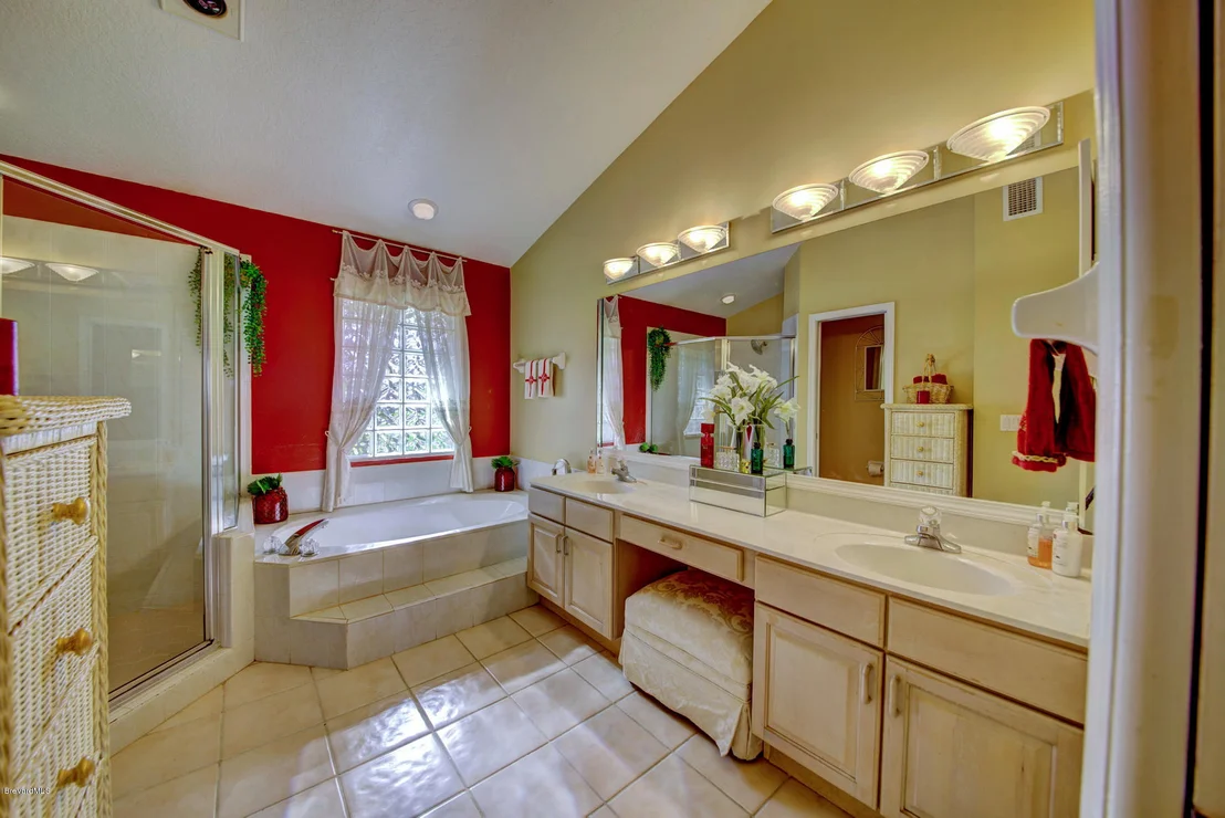 Photo of 580 Spring Lake Drive
